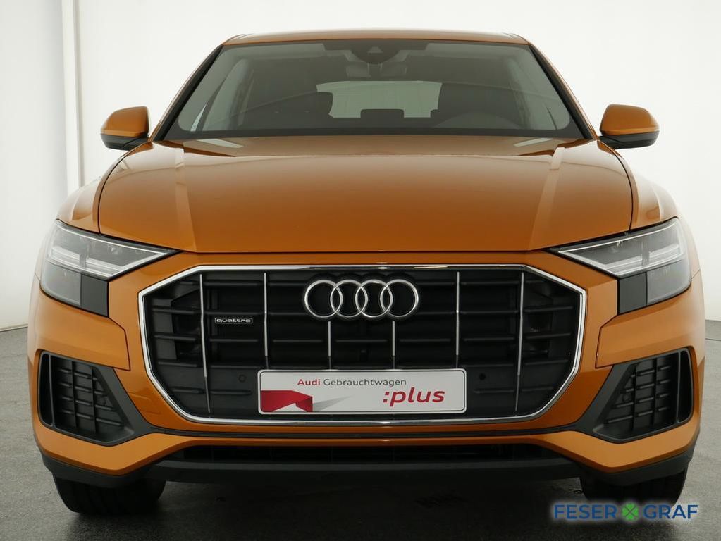 Audi Q8 2022