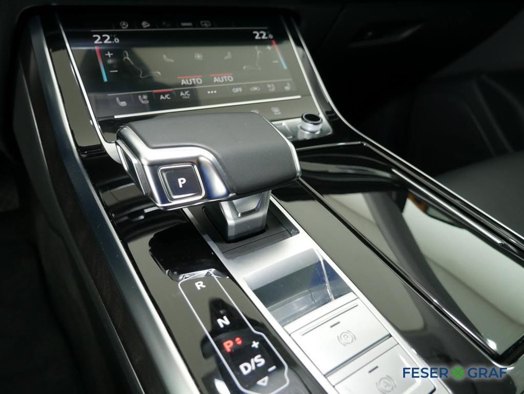 Audi Q8 2022