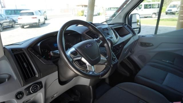 Ford Transit 2018