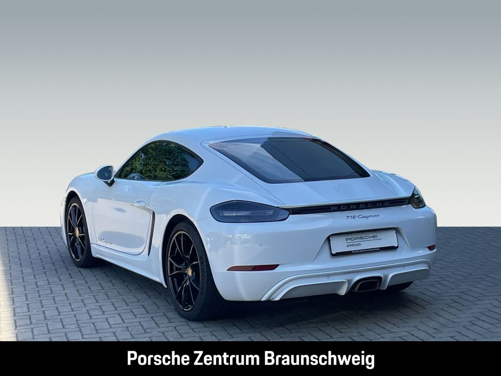 Porsche Cayman 2024
