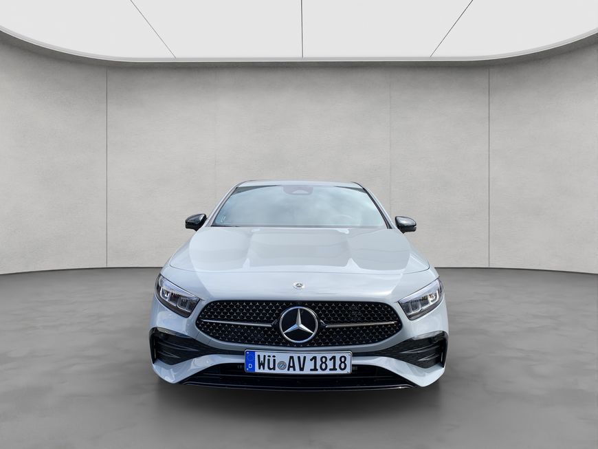 Mercedes-Benz A 180 2025