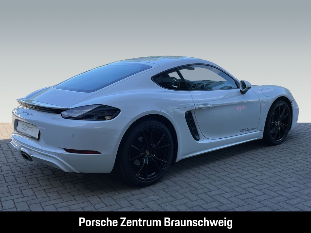 Porsche Cayman 2024