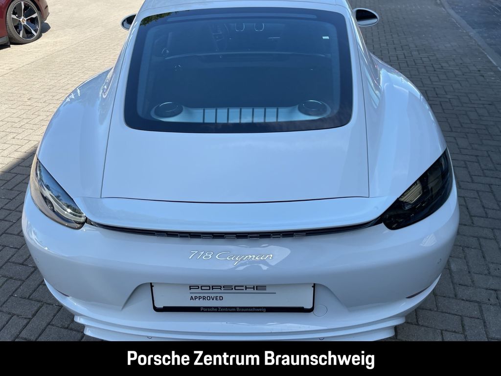 Porsche Cayman 2024