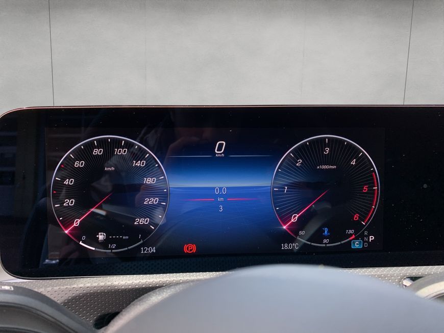 Mercedes-Benz A 180 2025