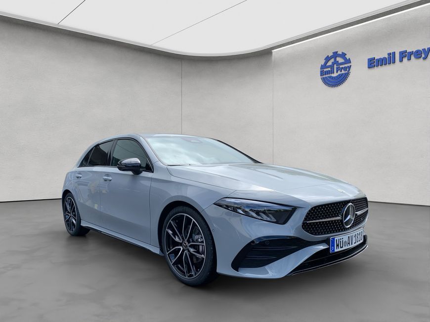 Mercedes-Benz A 180 2025