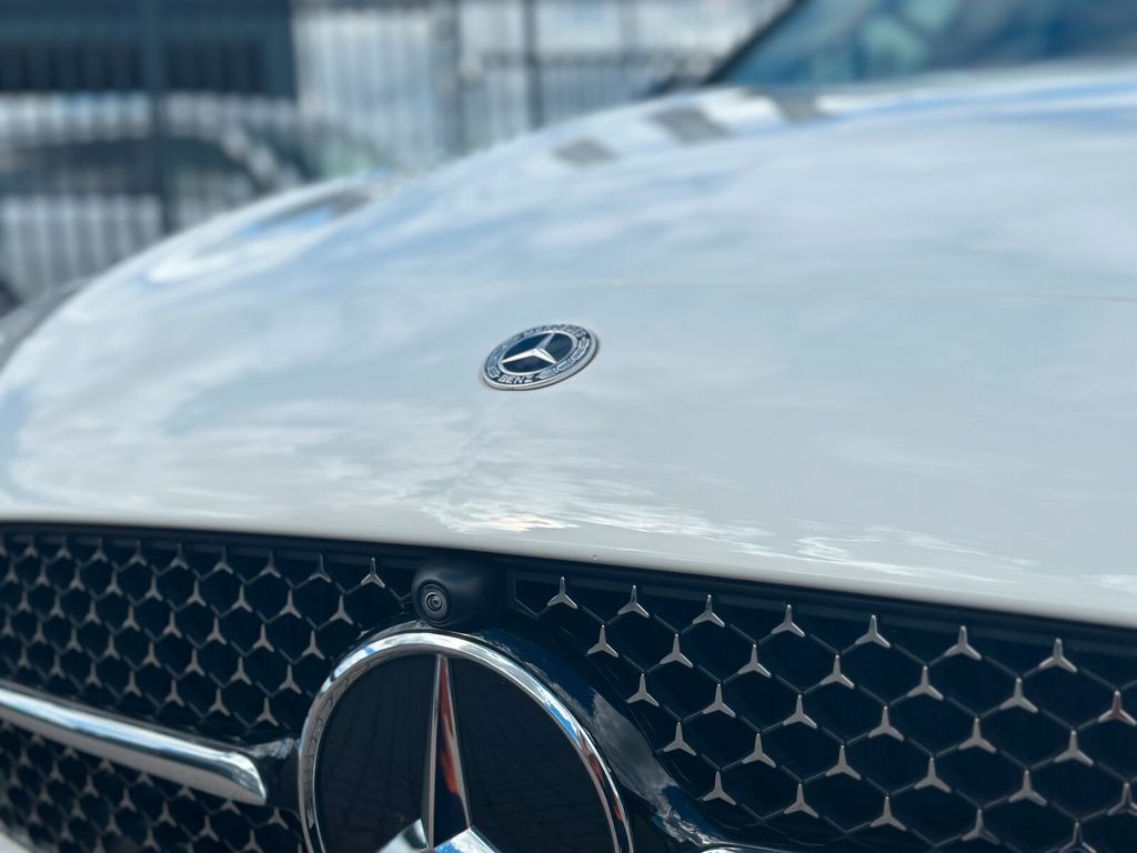 Mercedes-Benz C 300 2024