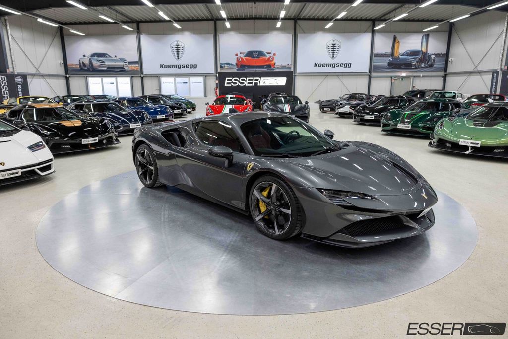 Ferrari SF90 2024