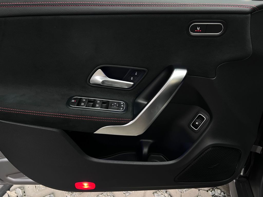 Mercedes-Benz CLA 250 2022