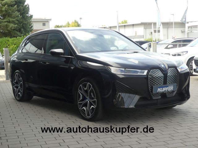 BMW iX 2024