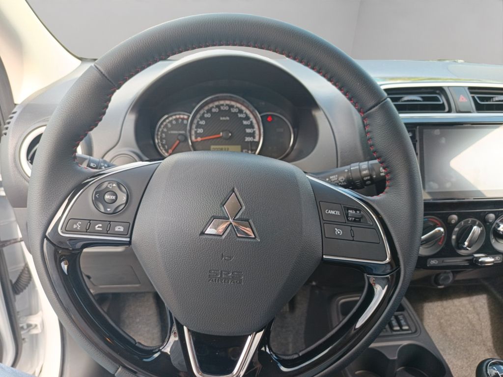 Mitsubishi Space Star 2025