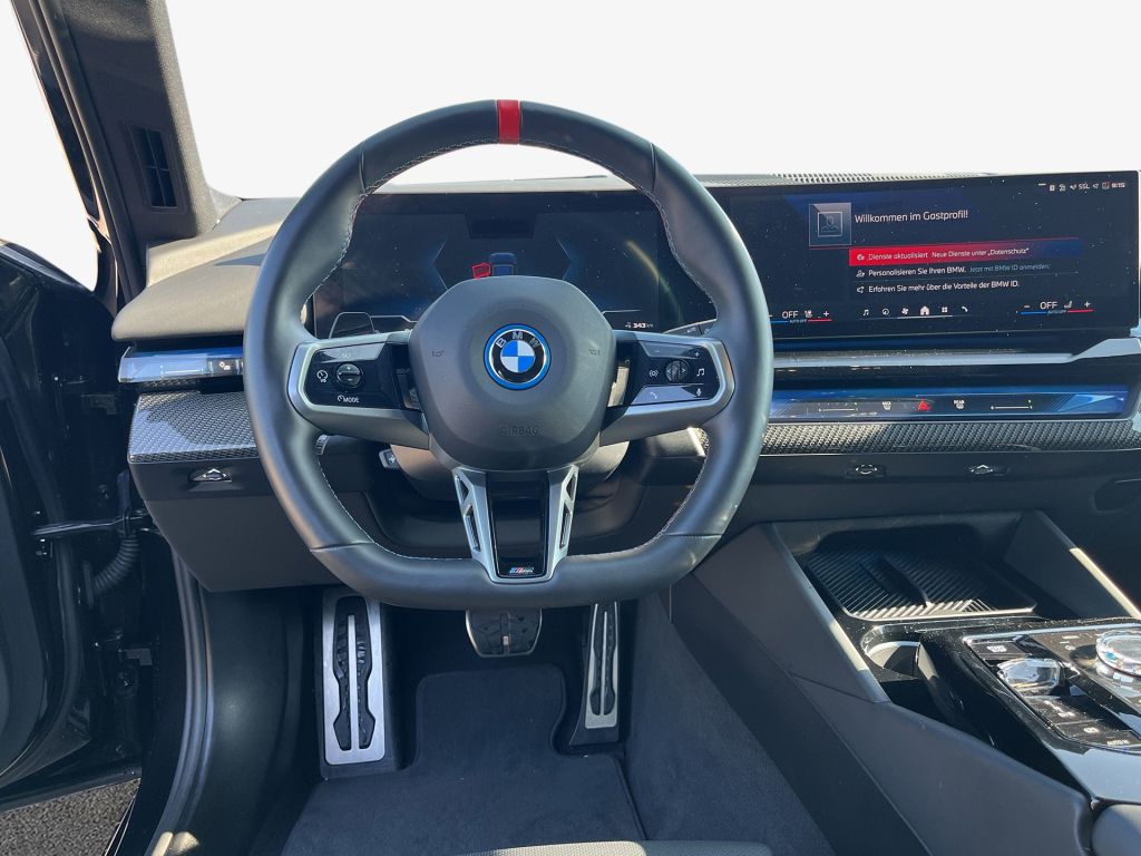 BMW i5 2024