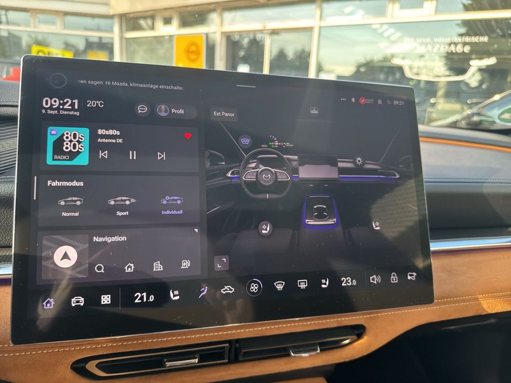 Mazda 6e 2025