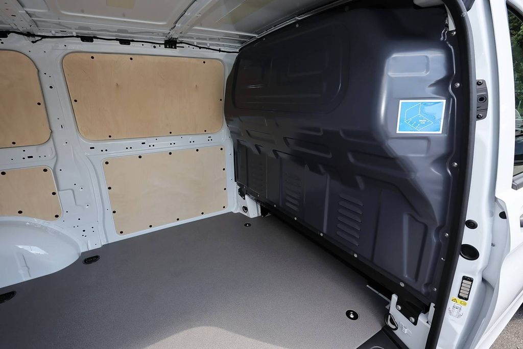 Mercedes-Benz Vito 2025