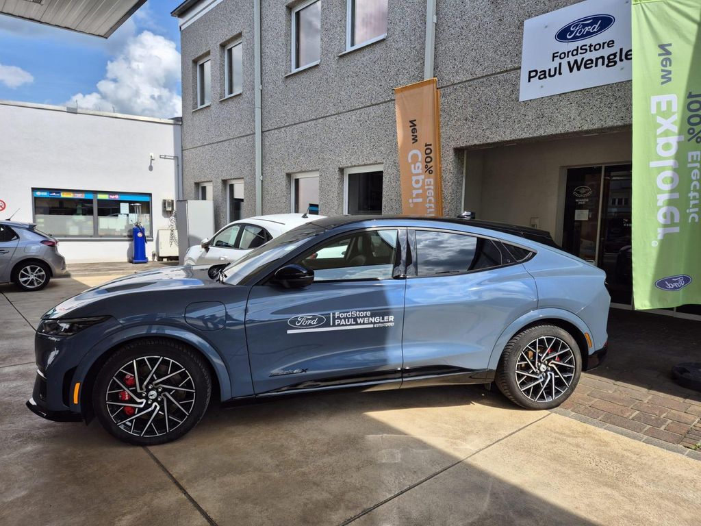 Ford Mustang Mach-E 2024
