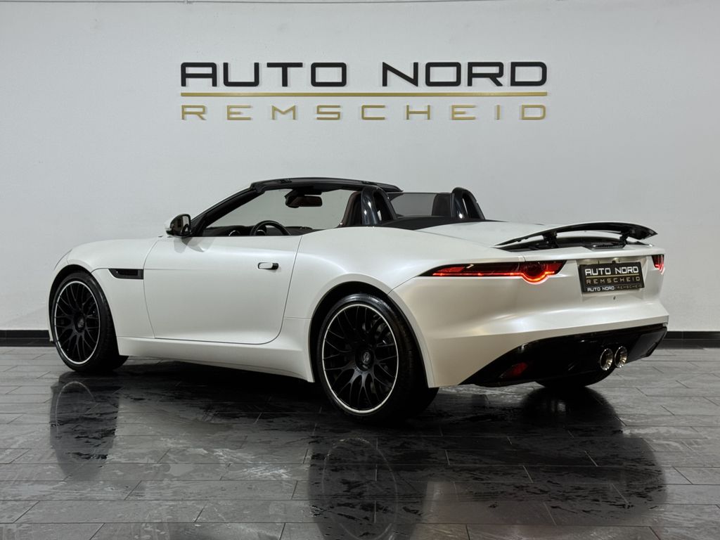 Jaguar F-Type 2017