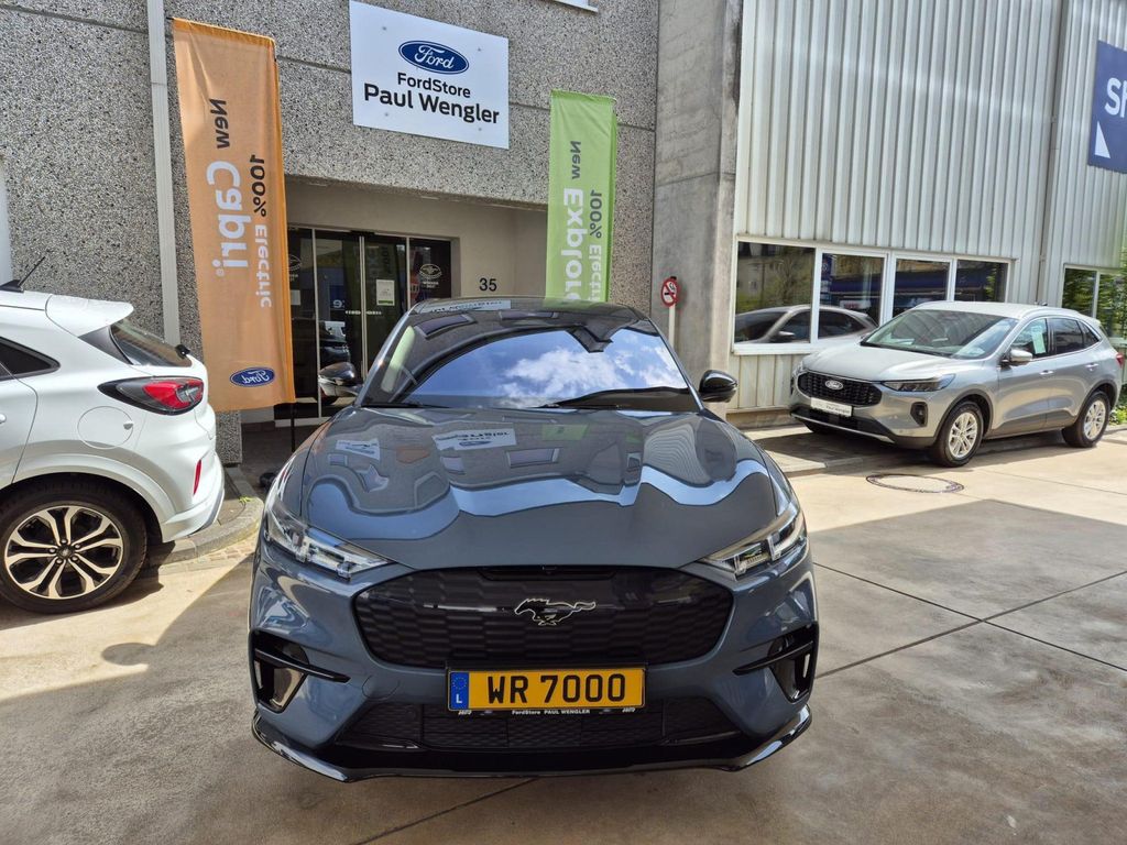 Ford Mustang Mach-E 2024