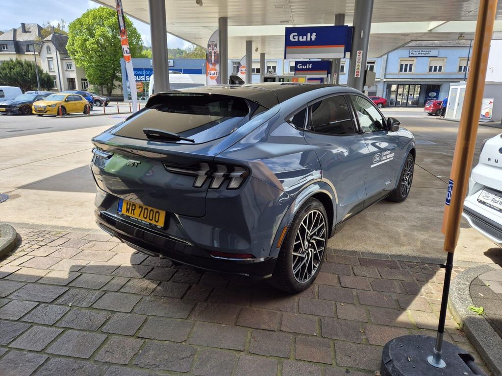 Ford Mustang Mach-E 2024