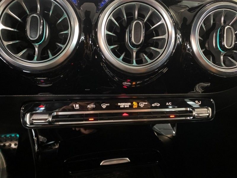 Mercedes-Benz CLA 200 Shooting Brake 2024