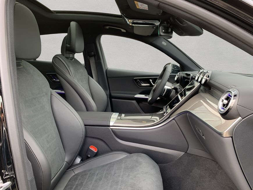 Mercedes-Benz GLC 300 2025