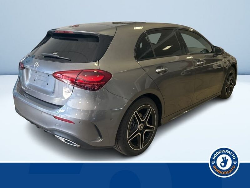 Mercedes-Benz A 180 2025