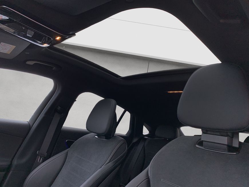 Mercedes-Benz GLC 300 2025
