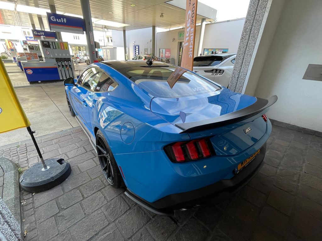 Ford Mustang 2025