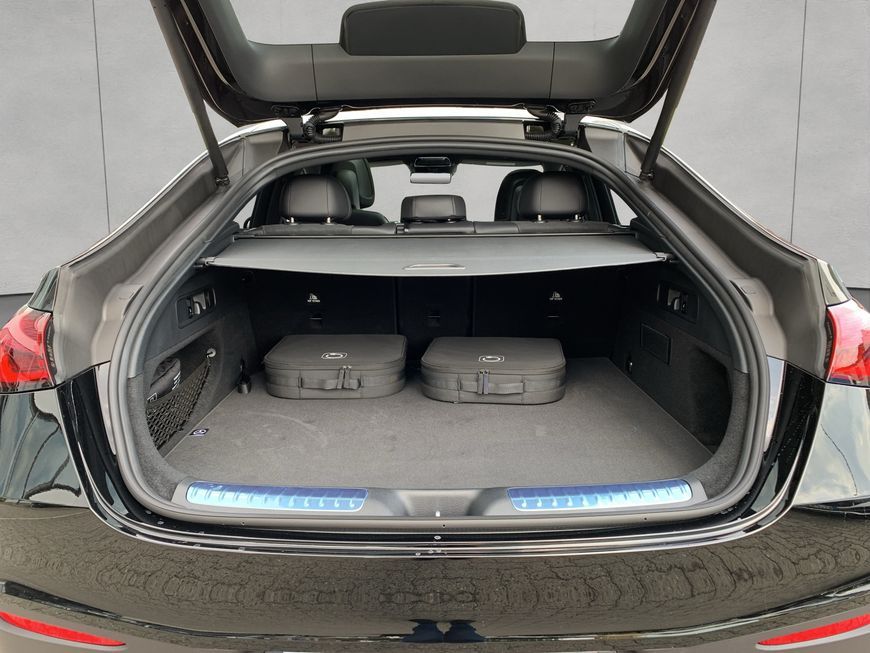 Mercedes-Benz GLC 300 2025