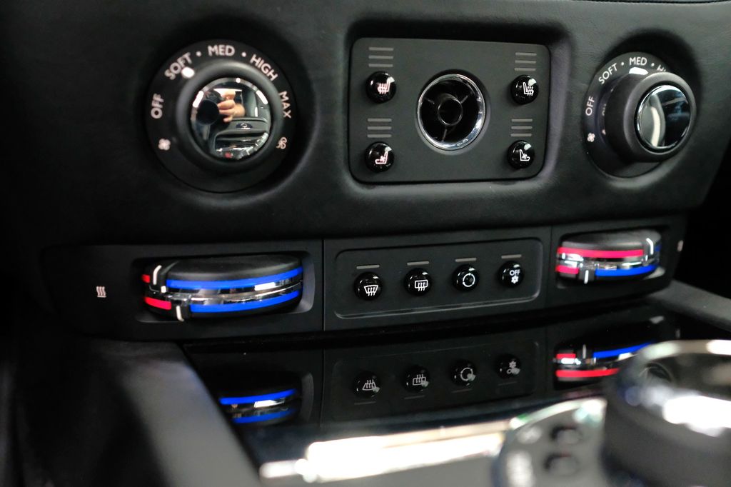 Rolls-Royce Wraith 2017