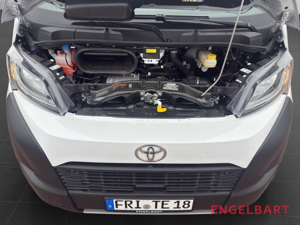 Toyota Proace Max 2025