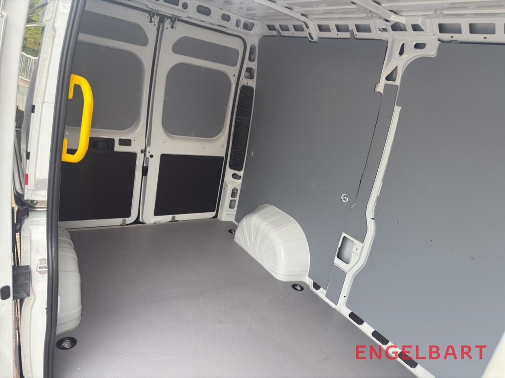 Toyota Proace Max 2025