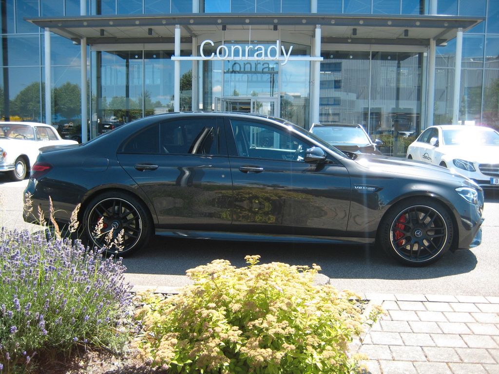 Mercedes-Benz E 63 AMG 2022