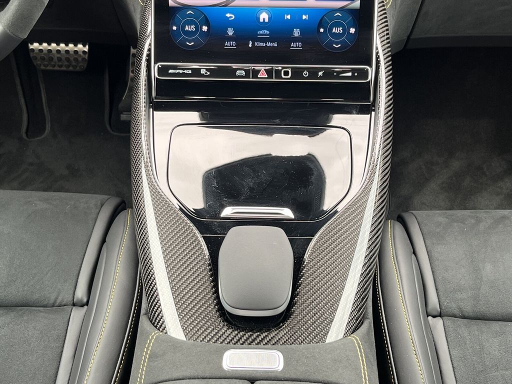 Mercedes-Benz AMG GT 2024