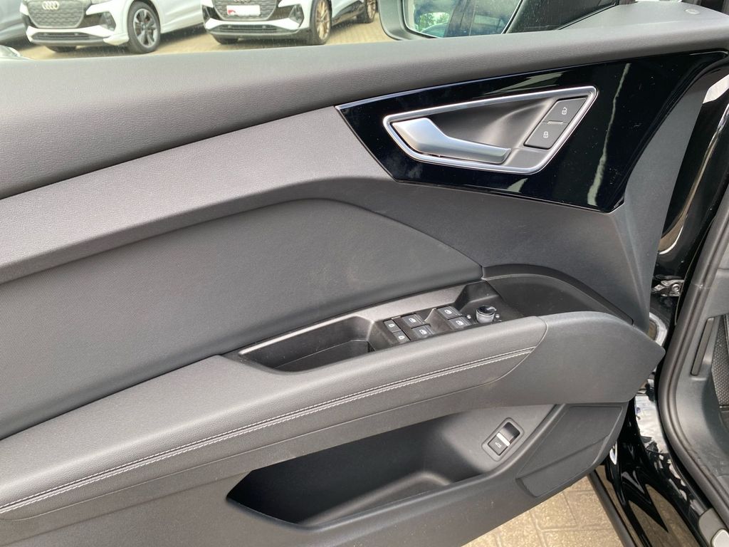 Audi Q4 e-tron 2025