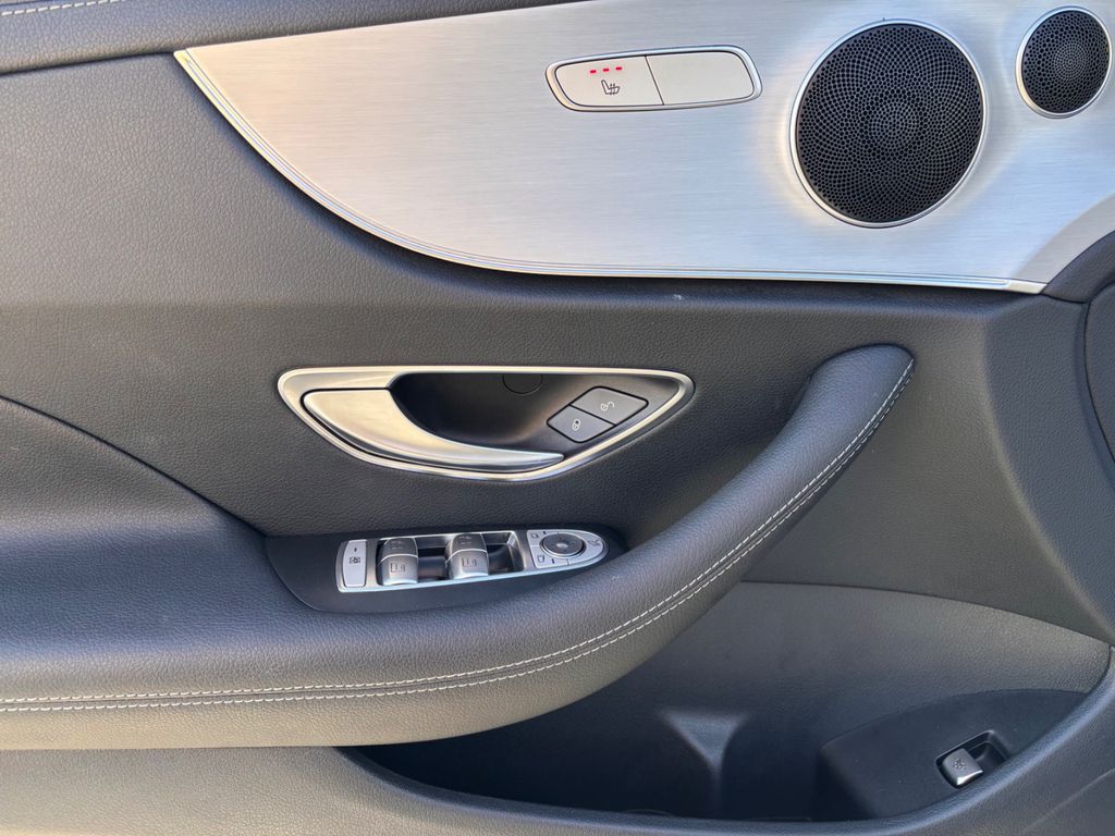 Mercedes-Benz E 220 2021