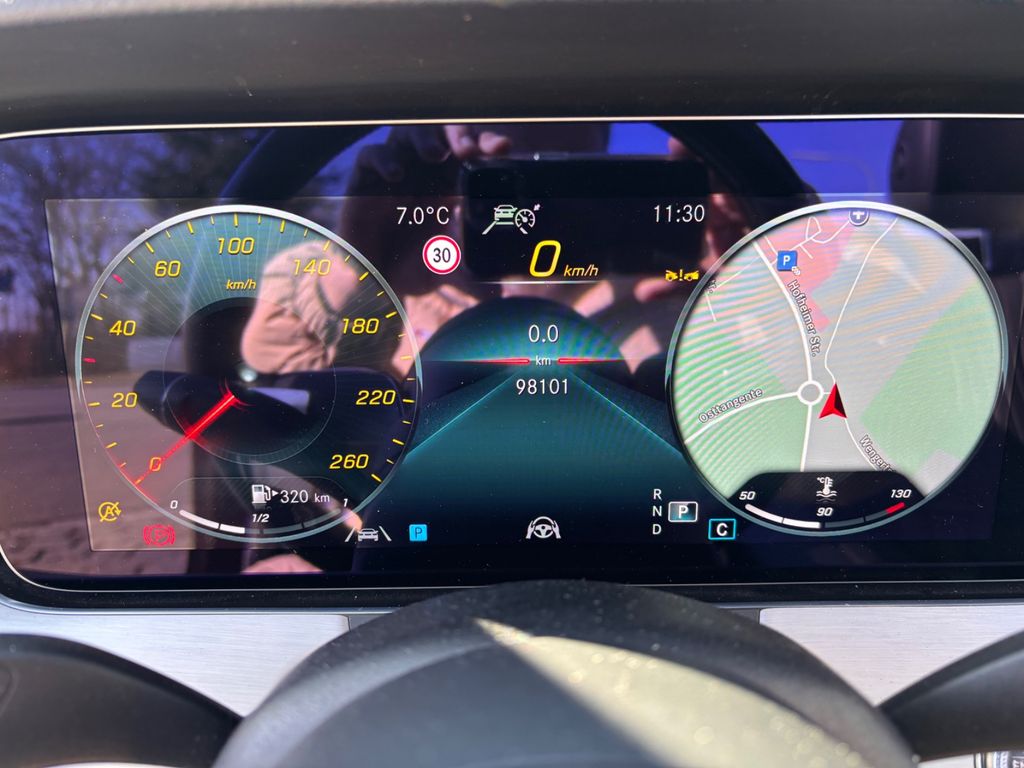 Mercedes-Benz E 220 2021