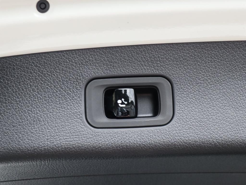 Mercedes-Benz GLC 300 2025