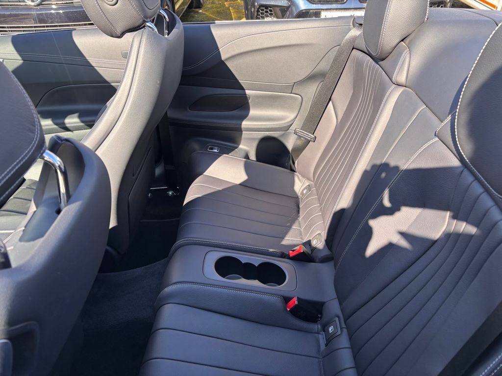 Mercedes-Benz E 220 2021