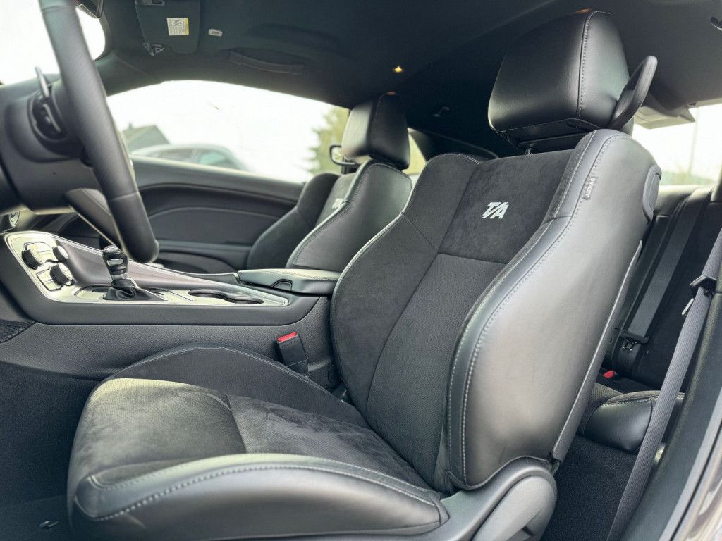 Dodge Challenger 2024