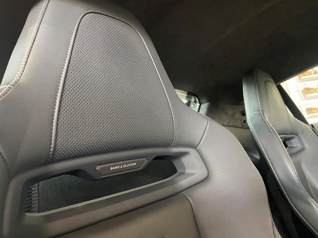 Audi R8 2024