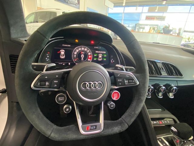 Audi R8 2024