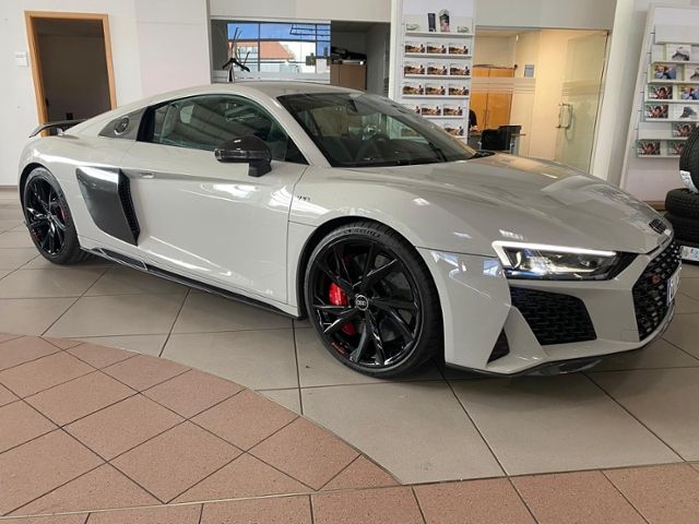 Audi R8 2024