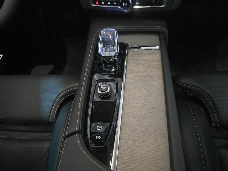 Volvo S90 2024