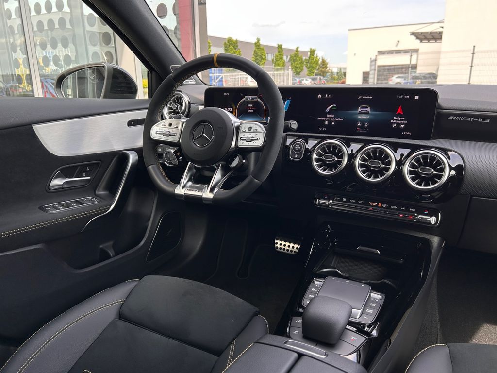 Mercedes-Benz A 45 AMG 2022