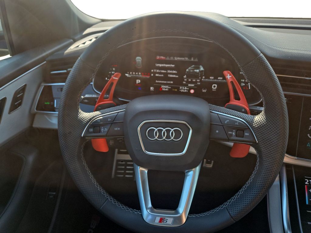 Audi SQ8 2024