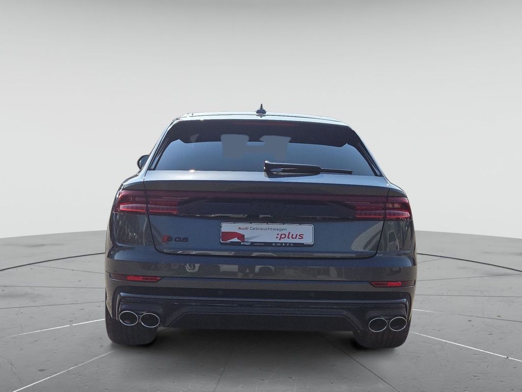 Audi SQ8 2024