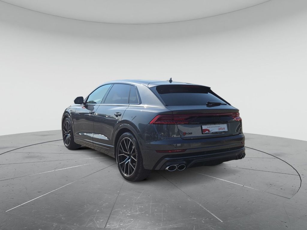 Audi SQ8 2024