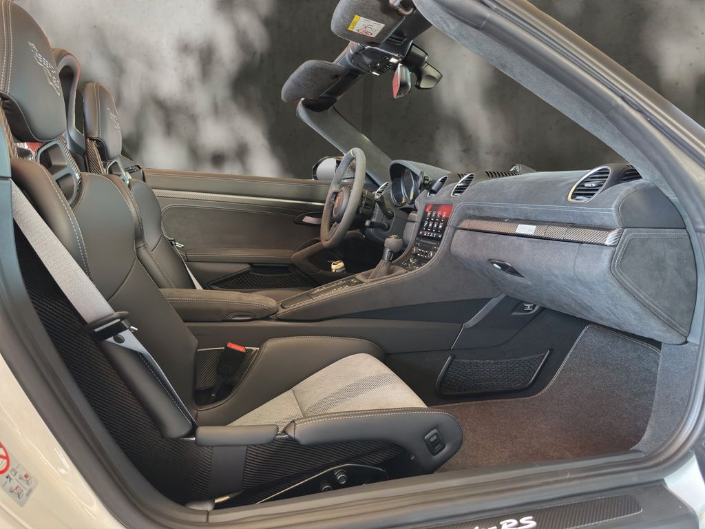 Porsche Boxster 2024