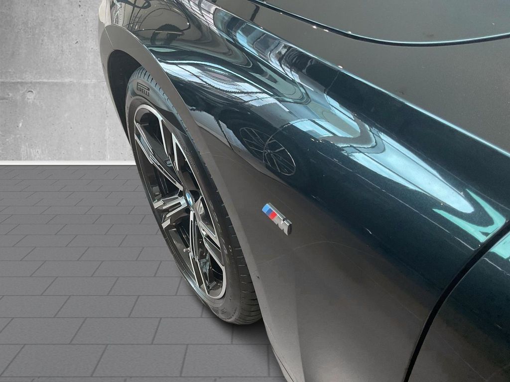 BMW 220 2025
