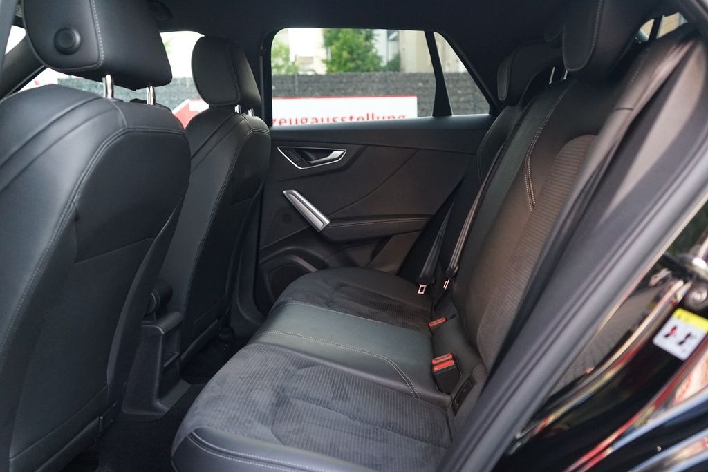 Audi SQ2 2021