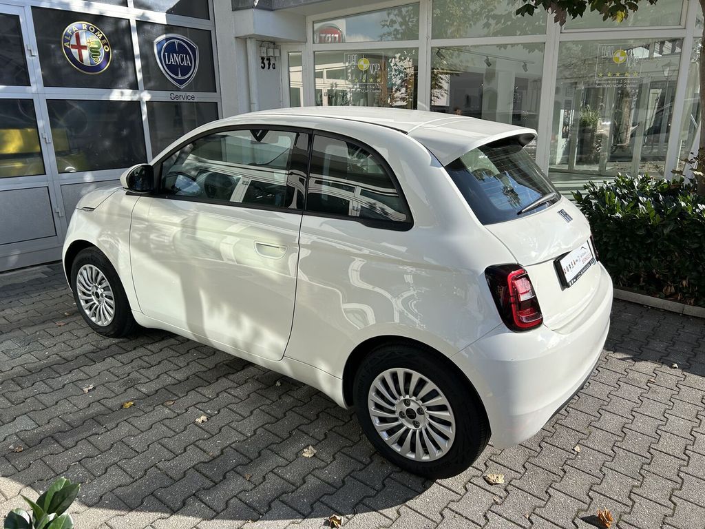 Fiat 500e 2023